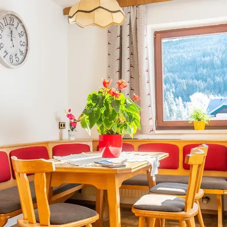 아파트 Lasshofer *