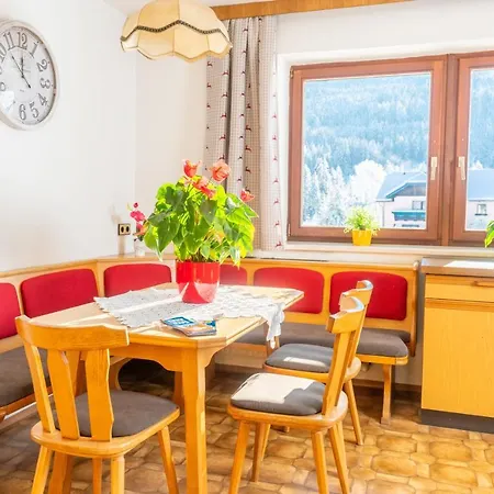 Lasshofer 아파트 *